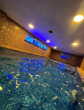 Cairo Crown Apartment including Jacuzzi and pool 2in1, gym, sauna,and steam room